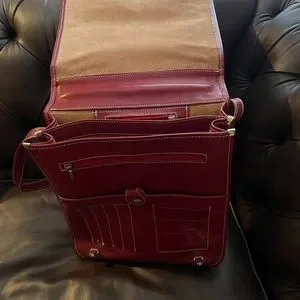 Bags | Red Leather Shoulder Purse Convertible To Backpack  display picture 3